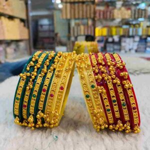 Antique Gugri Chudi Set – Traditional Red & Green Bridal Bangles